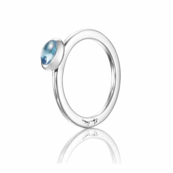 EFVA ATTLING RING LOVE BEAD SØLV TOPAS