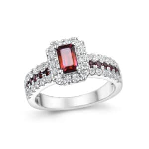 RING RUBY TOP WHIT DIAMONDS