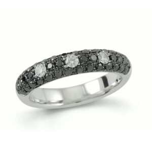 RING BLACK AND WHITE