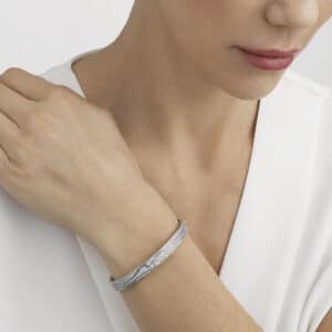 GEORG JENSEN ARMRING FUSION HVITTGULL