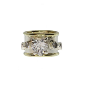 RIKKE HARSHEIM RING BRED