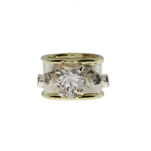 RIKKE HARSHEIM RING BRED