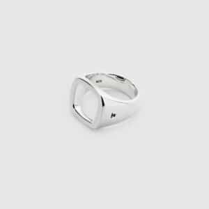 TOM WOOD RING CUSHION OPEN