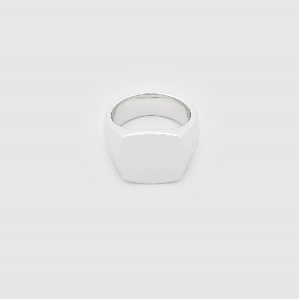 TOM WOOD RING CUSHION POLISH