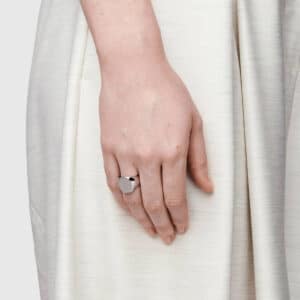 TOM WOOD RING OVAL SATIN
