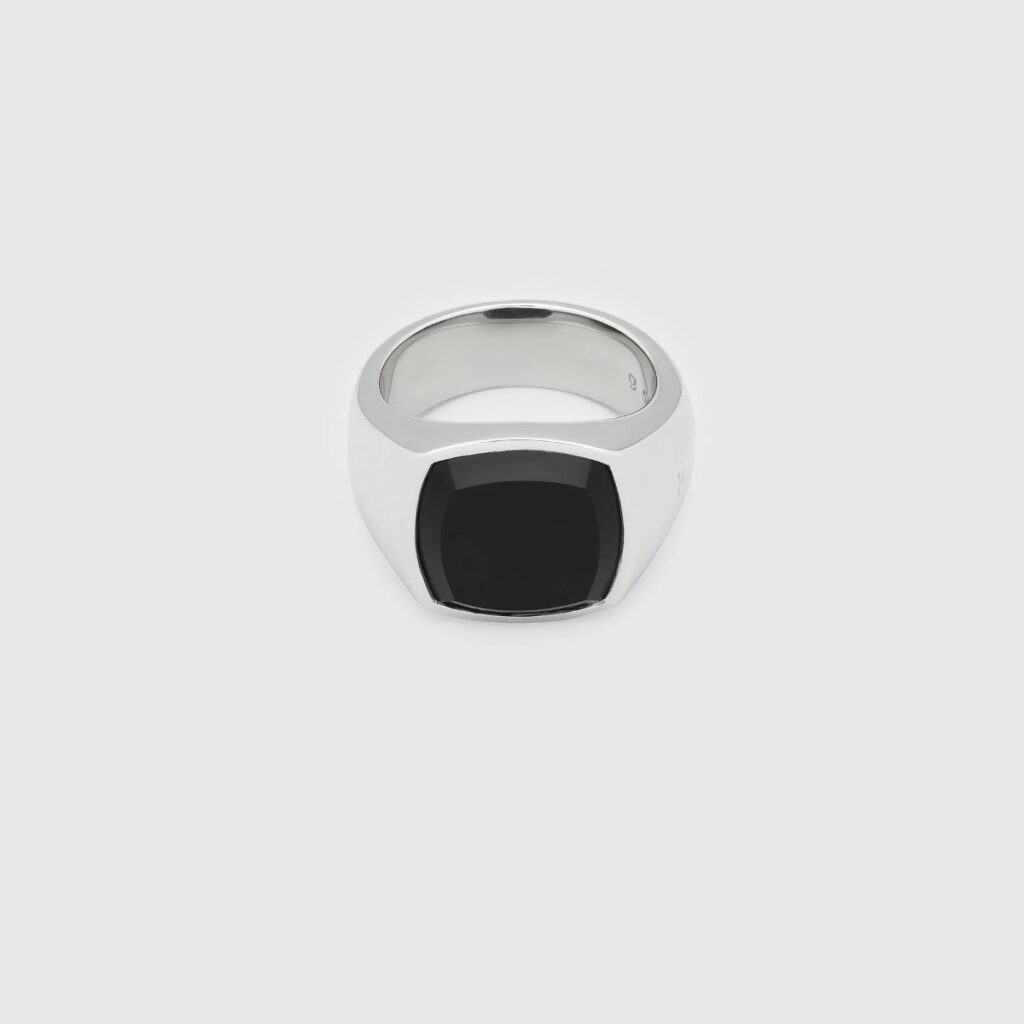 TOM WOOD RING SHELBY POLISHED ONYX