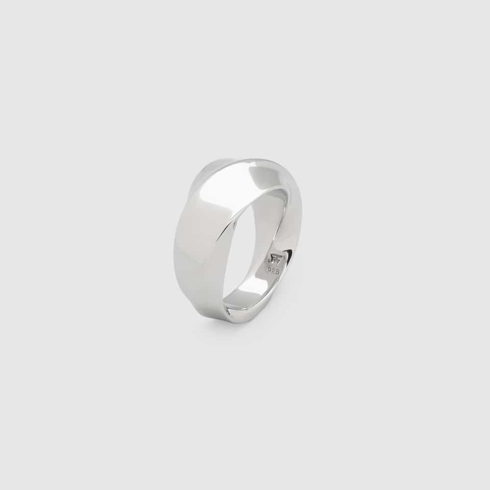 TOM WOOD RING INFINITY BAND GIANT