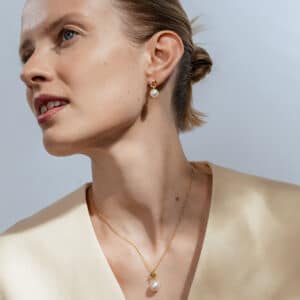 GEORG JENSEN HALSSMYKKE MAGIC MED PERLE OG DIAMANTER