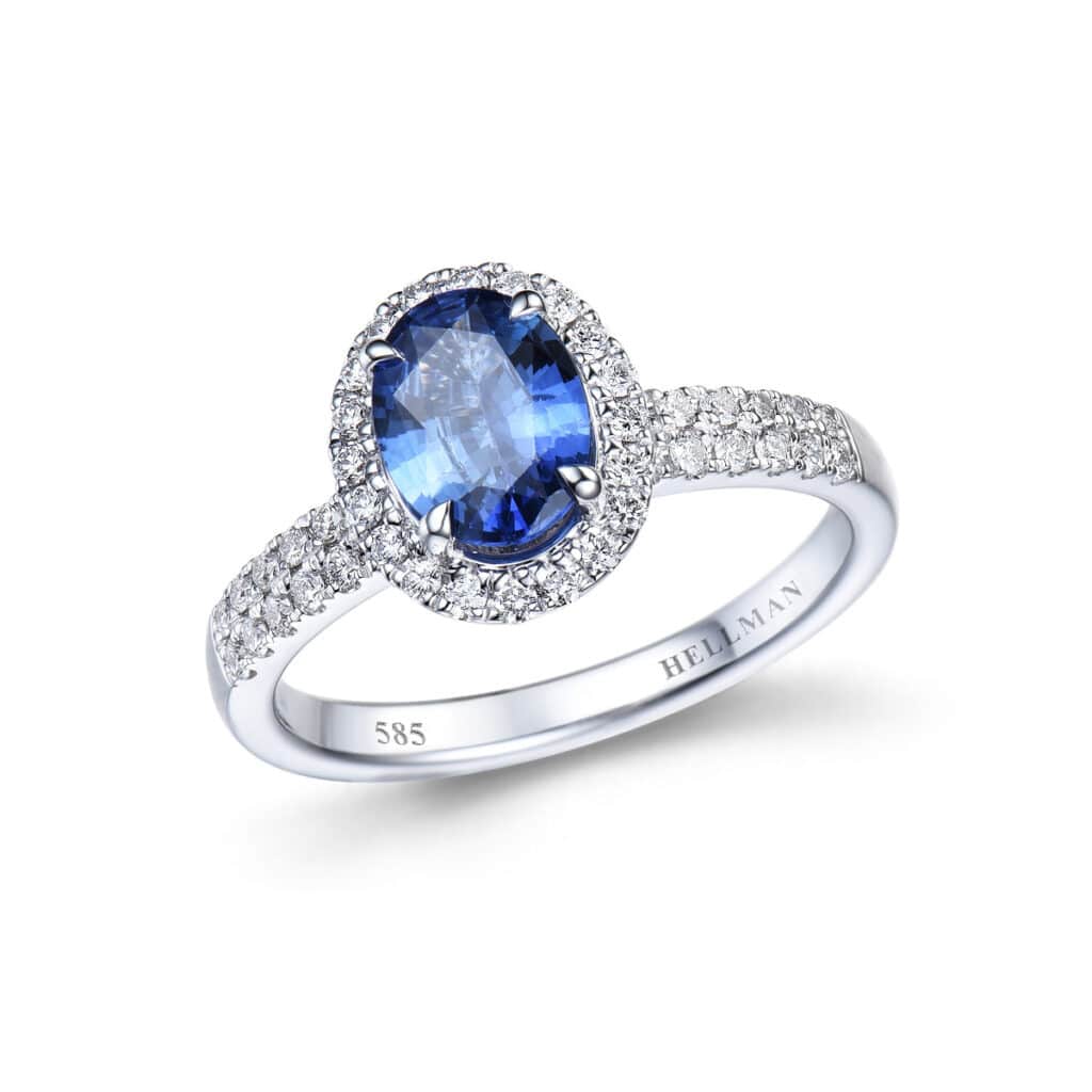 RING OVAL SAFIR MED DIAMANTER