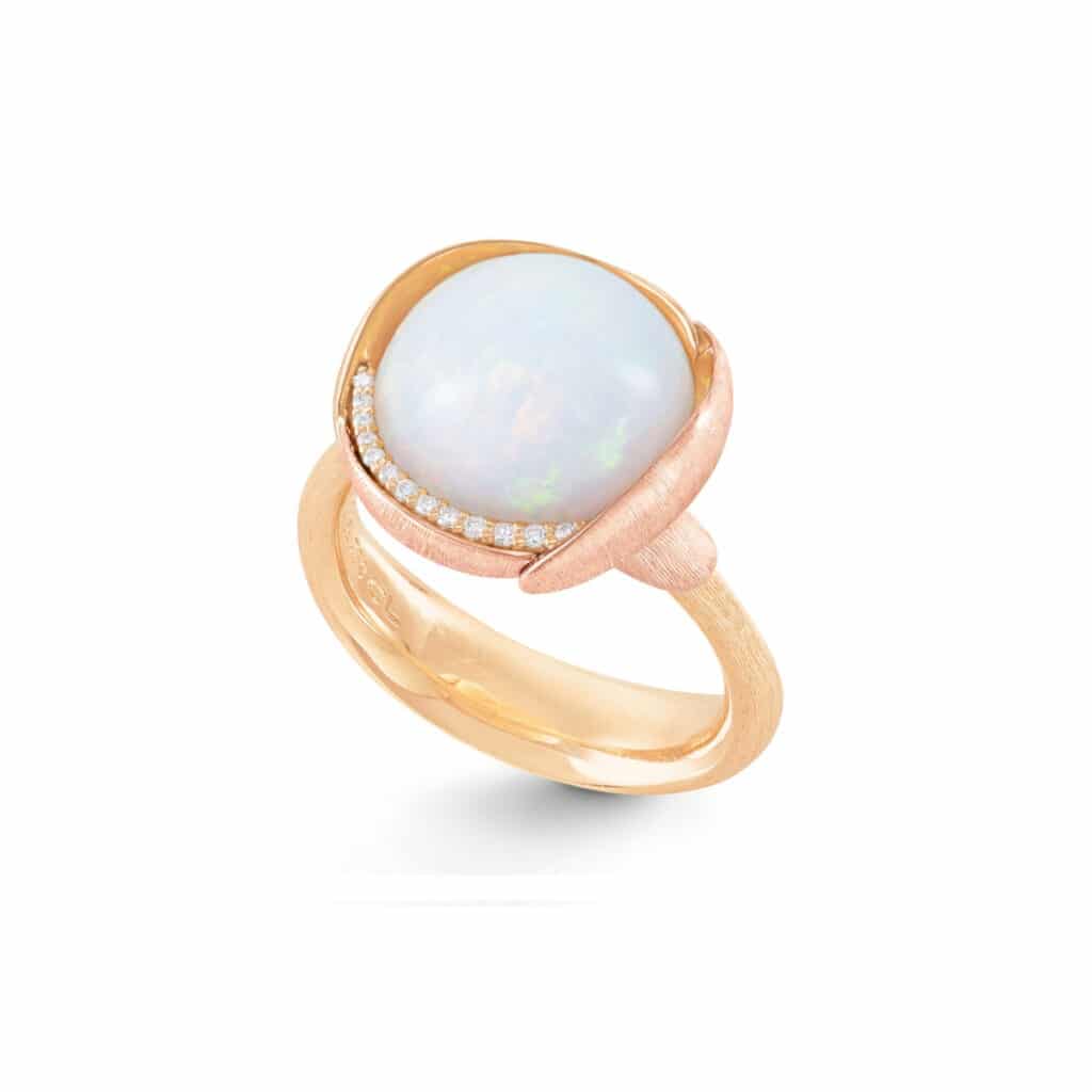 OLE LYNGGAARD RING LOTUS STR 3 OPAL