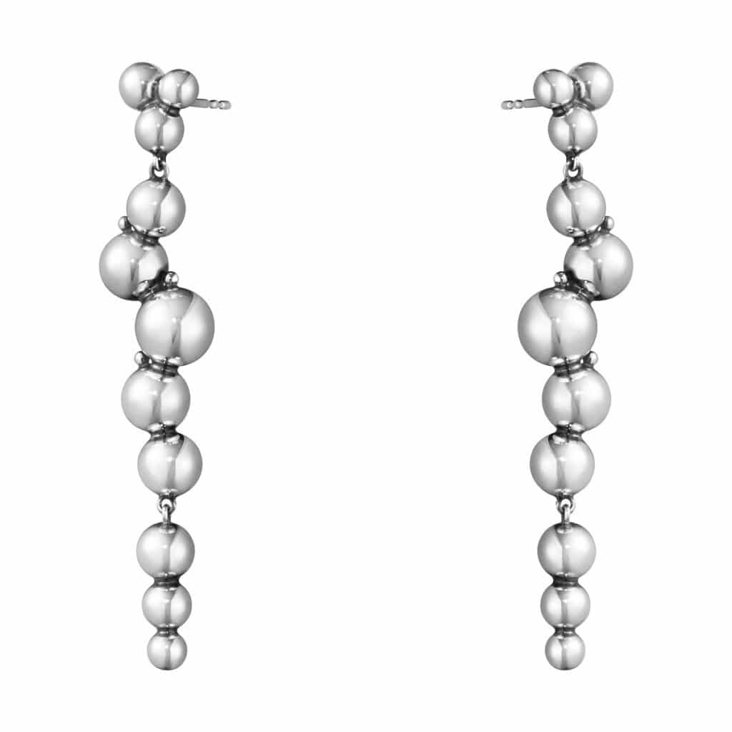 GEORG JENSEN ØREDOBBER MED HENG MOONLIGHT GRAPES SØLV