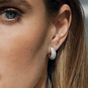 TOM WOOD ØREDOBBER ICE HOOPS SMALL PAVE