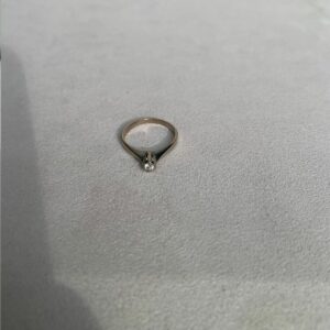 HELLMAN VINTAGE RING ENSTENS 0,16CT
