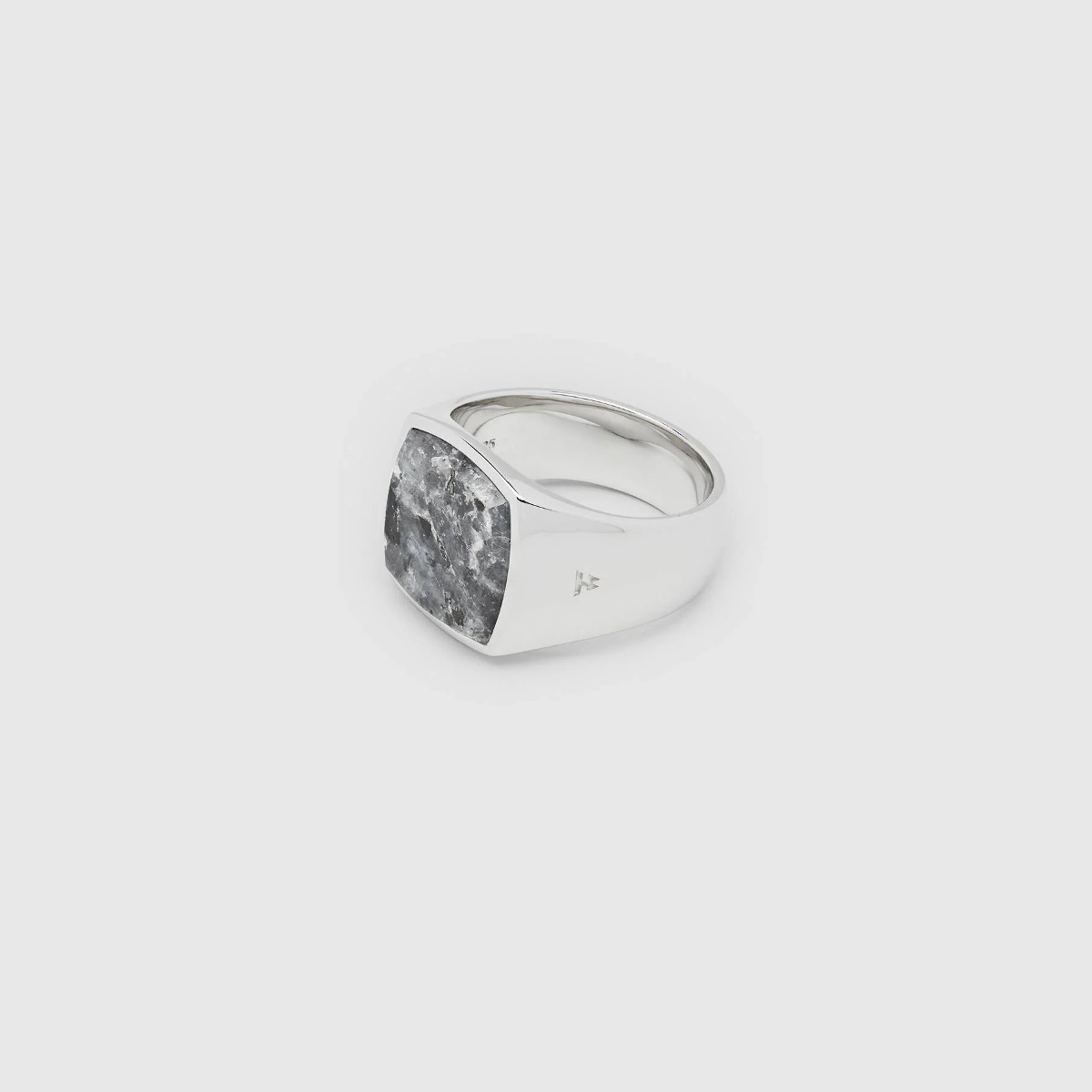 TOM WOOD RING CUSHION LARVIKITE