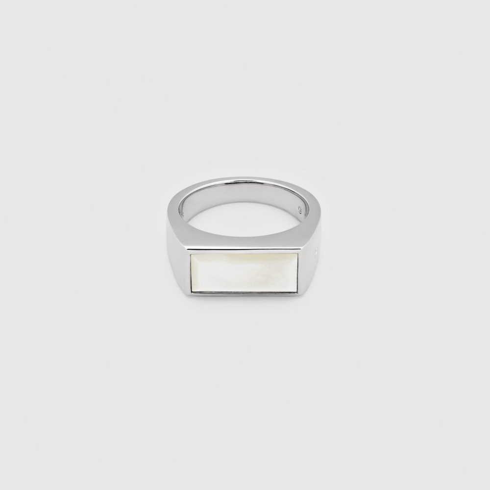 TOM WOOD RING PEAKY WHITE MOTHER OF PEARL