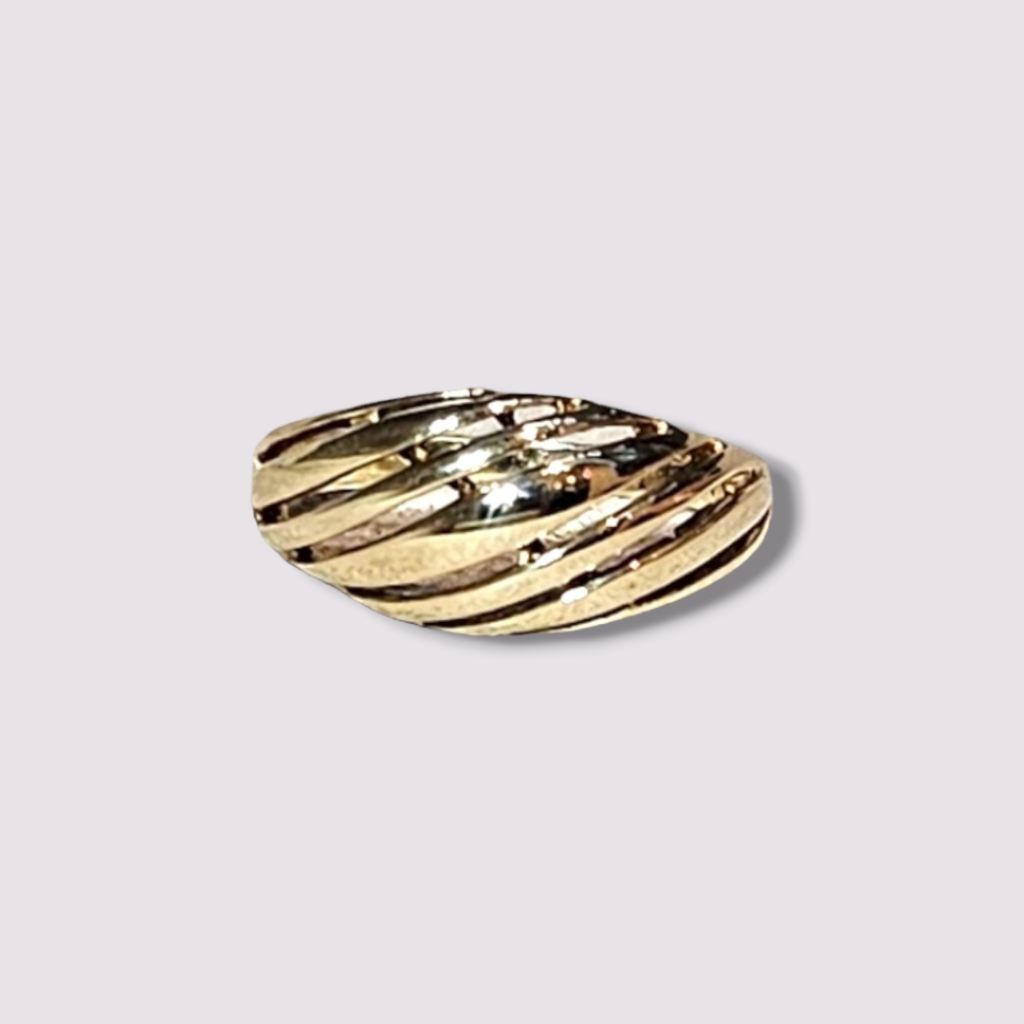 HELLMAN VINTAGE RING MED BUEDE LINJER