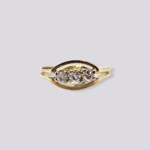 HELLMAN VINTAGE RING MED SPINELL