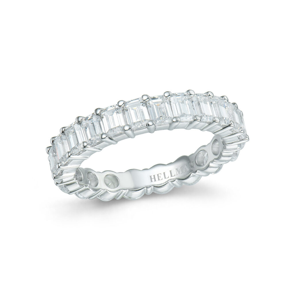 RING HELLMAN ETERNITY HALPH AND HALP BRILLIANT OG SMARAGD 3,42CT