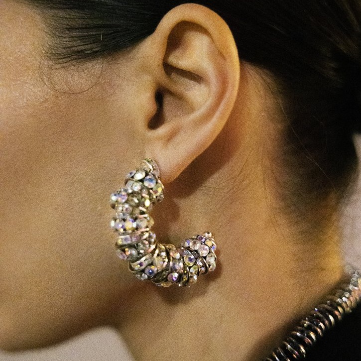 PEARL OCTOPUSS.Y ØREDOBBER FAT DIAMOND HOOPS