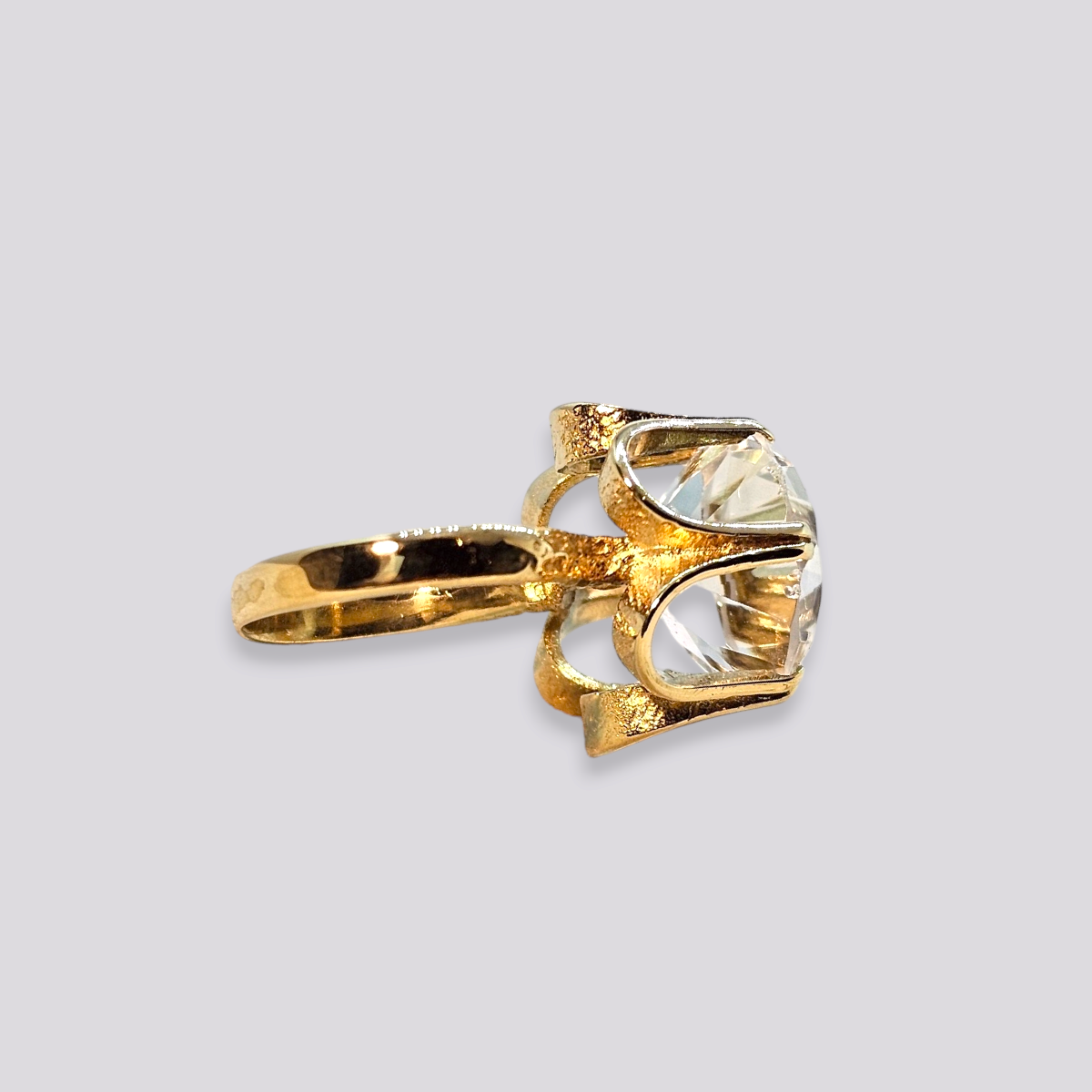 HELLMAN VINTAGE RING MED BERGKRYSTALL
