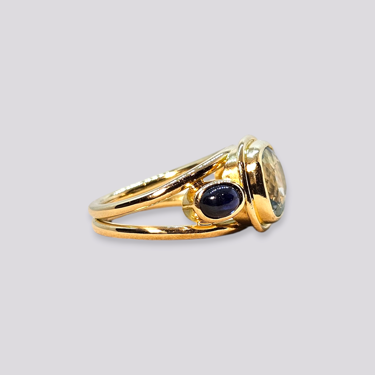 HELLMAN VINTAGE RING SAFIR OG TOPAS