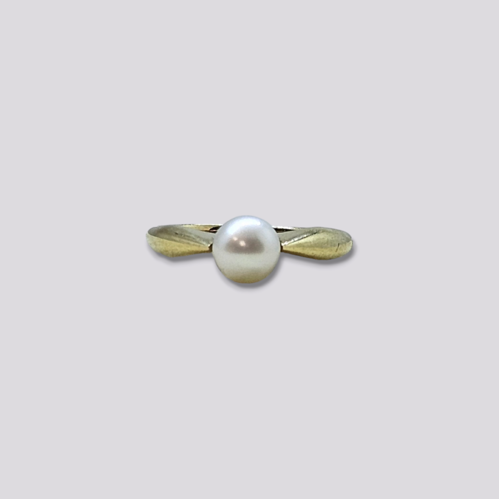 HELLMAN VINTAGE RING MED 6MM PERLE