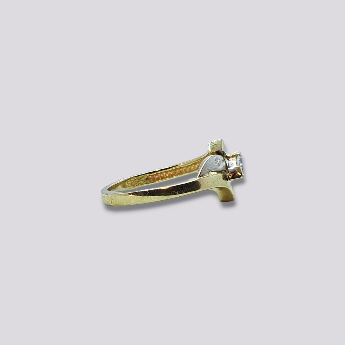 HELLMAN VINTAGE RING 2 FARGET MED CZ
