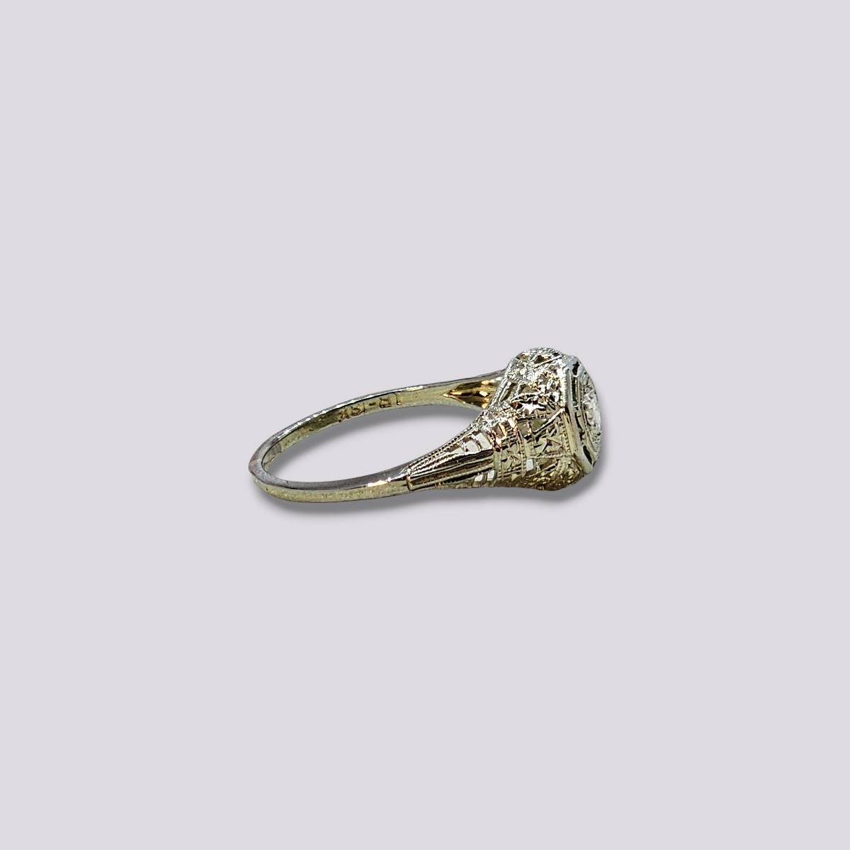 HELLMAN VINTAGE RING HV.GULL MED DIAMANT