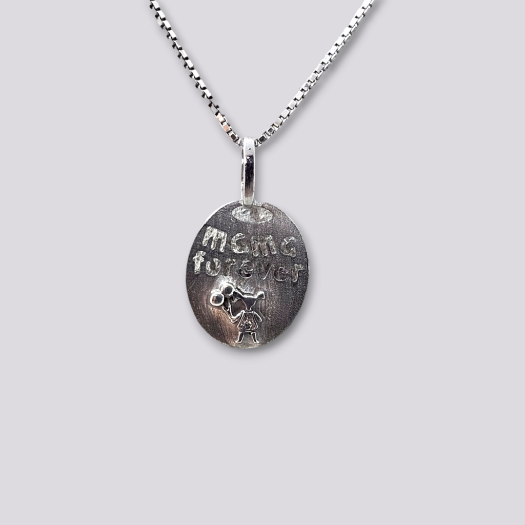 HELLMAN VINTAGE ANHENG "MAMA FOREVER" MED 1 DIA 0.005CT
