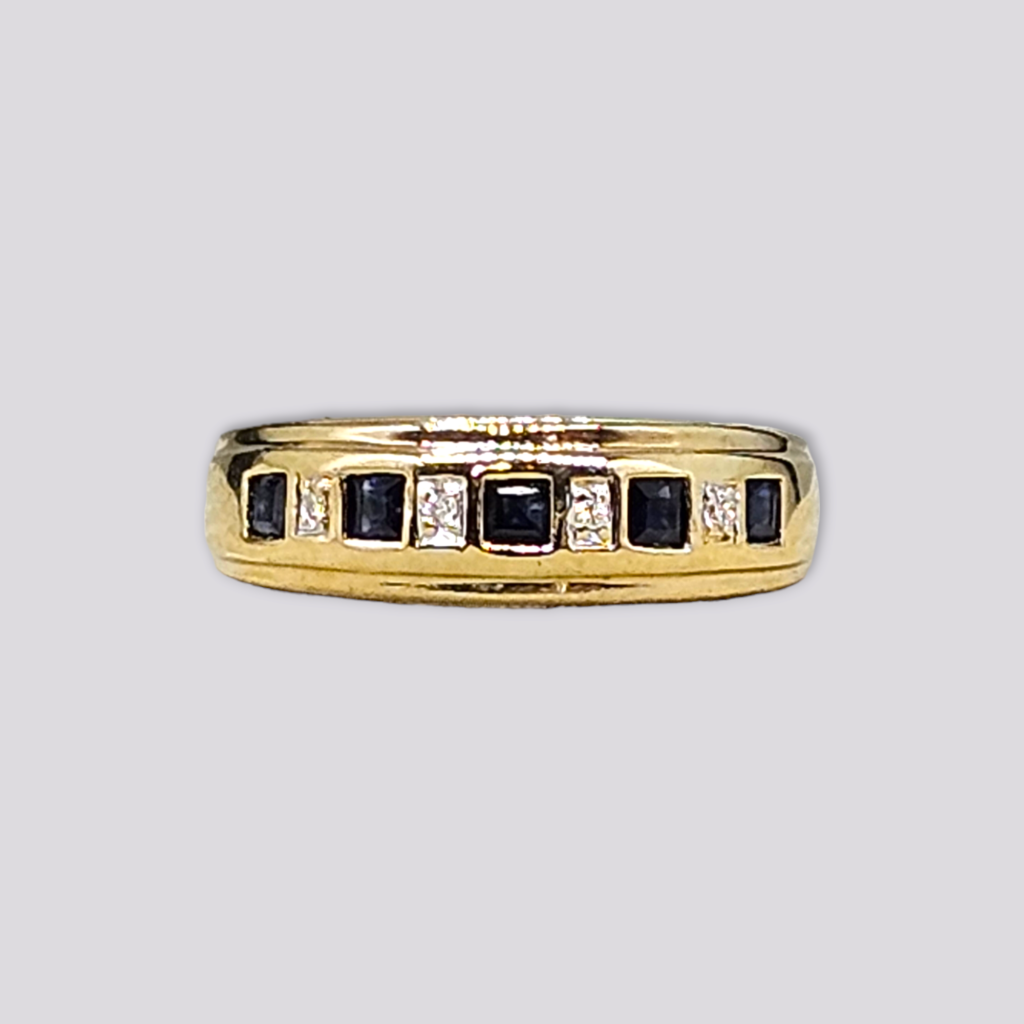 HELLMAN VINTAGE RING MED SAFIR OG DIAMANT
