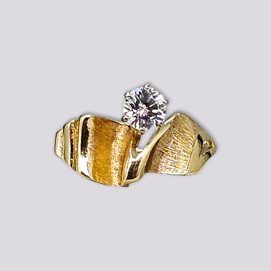 HELLMAN VINTAGE RING MED BRILLIANT