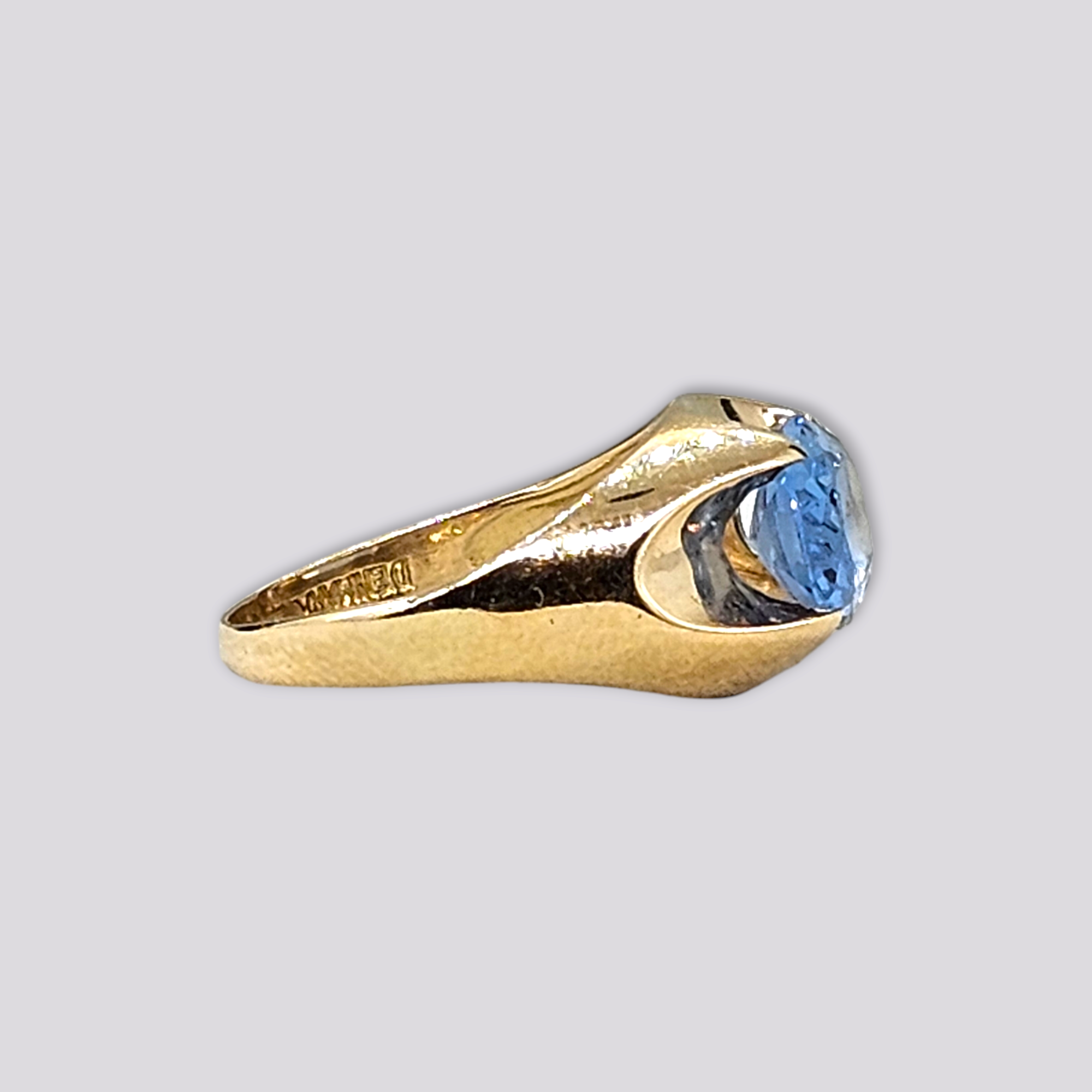 HELLMAN VINTAGE RING MED TOPAS