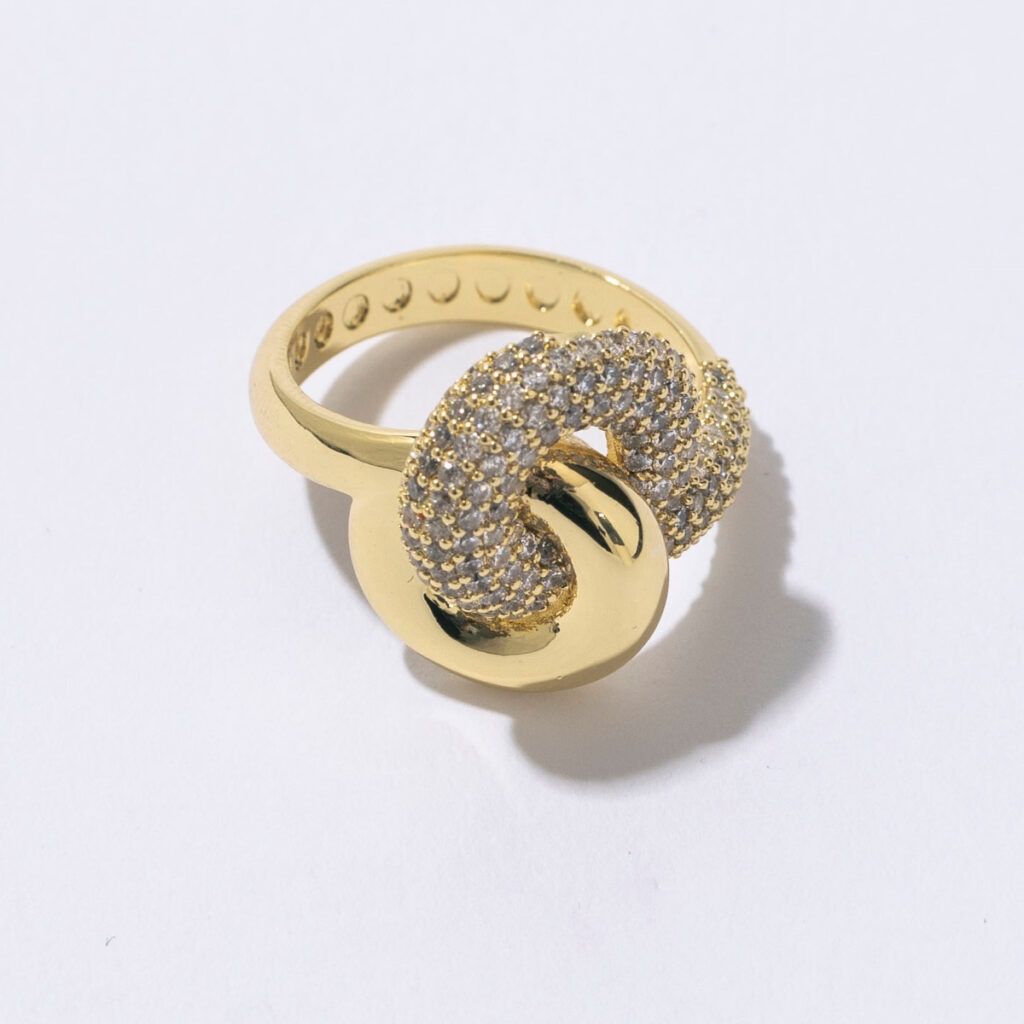 PEARL OCTOPUSS.Y RING DIAMOND KNOT